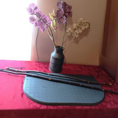 BORDEN-WEIL CHICAGO CAN, 2 WALKING STICKS AND A KITCHEN MAT