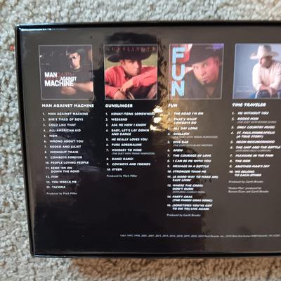 VELBON CX 580 ADJUSTABLE TRIPOD, THICK PAGE PROTECTORS AND GARTH BROOKS ON CD
