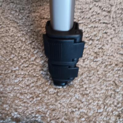 VELBON CX 580 ADJUSTABLE TRIPOD, THICK PAGE PROTECTORS AND GARTH BROOKS ON CD