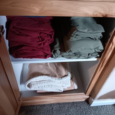 2 SETS OF KING SIZE SHEETS AND A THROW BLANKET