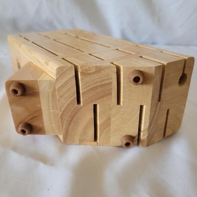 Kitchen Knives, Blocks, and Sharpener (K-EL)