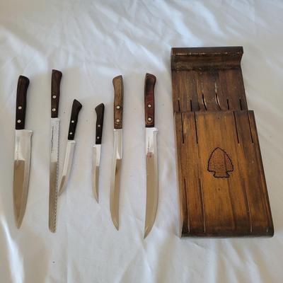 Kitchen Knives, Blocks, and Sharpener (K-EL)