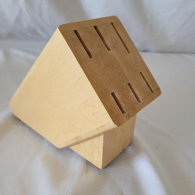 Kitchen Knives, Blocks, and Sharpener (K-EL)