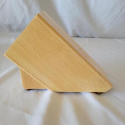 Kitchen Knives, Blocks, and Sharpener (K-EL)