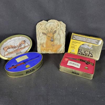 TDU127 (2) Collectible Buck Knives