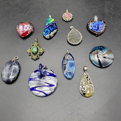 TDU142 (11) Beautiful Pendants