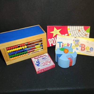 Vintage Games/Toys: 1930s Peg Solitaire, Pounce Board Game,