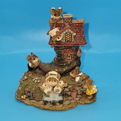 Wee Forest Folk M-189 "Little Mice Who Lived In A Shoe 1993- Retired In 2021"