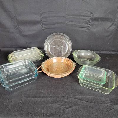 Pyrex And Assorted Casserolle Dishes, Pie Plates, Etc