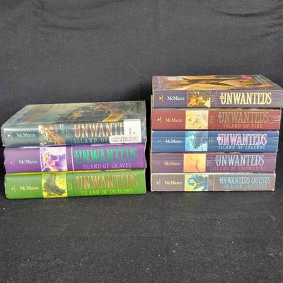 CHA275 (8) Hardback/paperback Novels By McMann