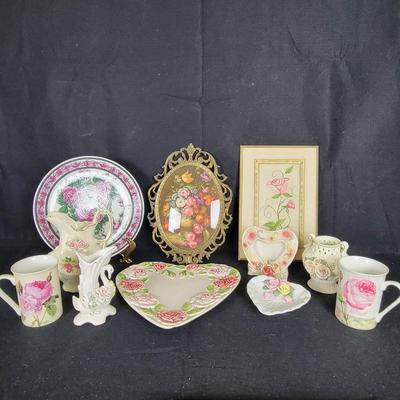 Pretty in Pink (Roes): Metal Framed Print (Italy), Kent Pottery Mugs, Etc