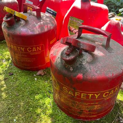 Collection of Gas Cans (S-MG)