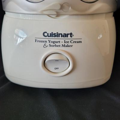 Ice Cream Maker and Jeanette Glass Parfait Cups (K-EL)