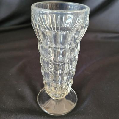 Ice Cream Maker and Jeanette Glass Parfait Cups (K-EL)