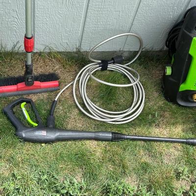 GREENWORKS PRESSURE WASHER WITH VARIOUS SCRUB BRUSHES