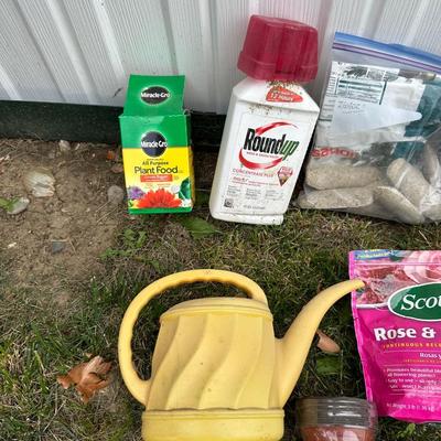LAWN AND GARDEN ITEMS