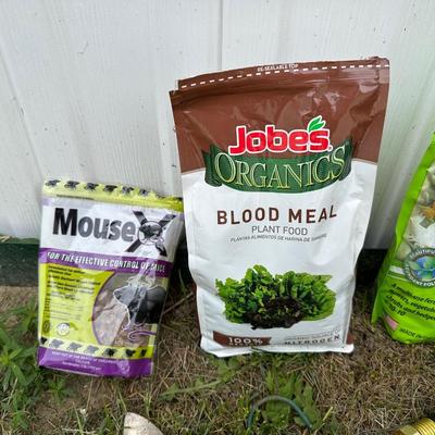 LAWN AND GARDEN ITEMS