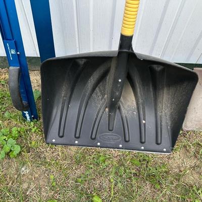 YARD TOOLS