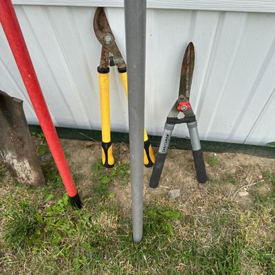YARD TOOLS
