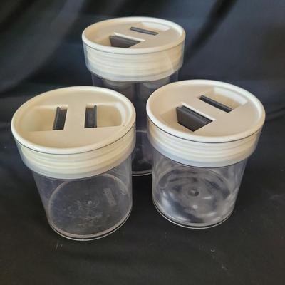 Large Food Storage Lot (K-EL)