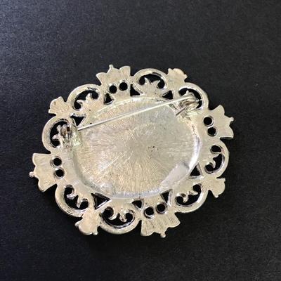 Vintage Silver tone filagree, art deco brooch