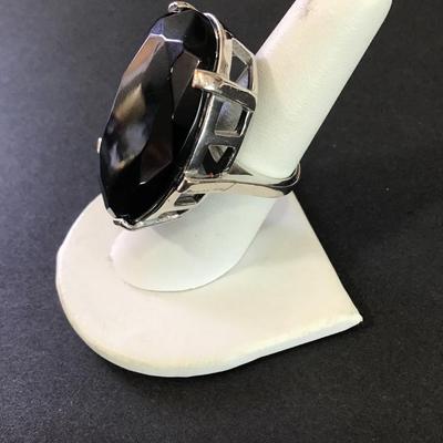 Vintage black onyx, silver toned very nice statement ring plus Vintage black onyx, silver toned very nice statement ring plus size