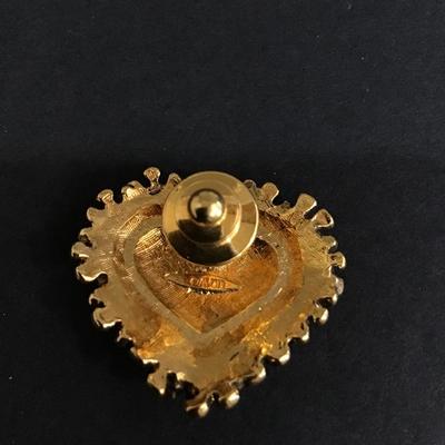 Vintage gold tone red flower Avon signed heart shape tac pin