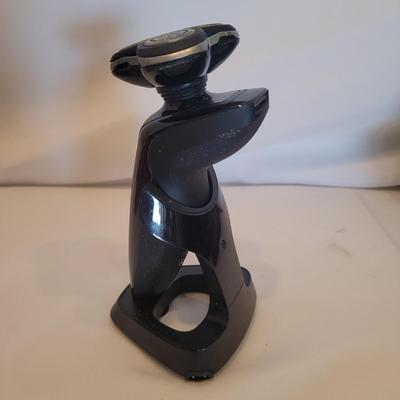 Braun and Phillips Shavers (BR2-EL)