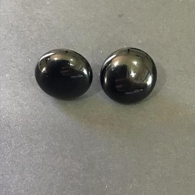 Vintage very nice black glass black onyx type screw back earrings, antique Japan