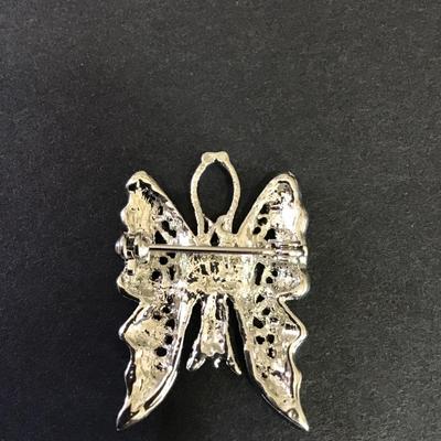 Vintage Silver tone, rhinestone butterfly pin/brooch