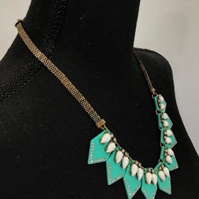 Cool vintage style statement necklace