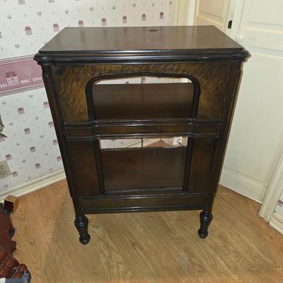 Light up cabinet
