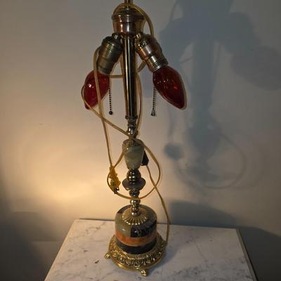 Table lamp