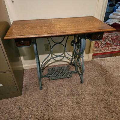 Standard Treadle Style Base Table (GB2-JS)