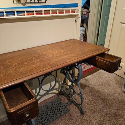 Standard Treadle Style Base Table (GB2-JS)