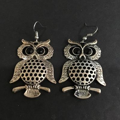 Cute owl dangle earrings