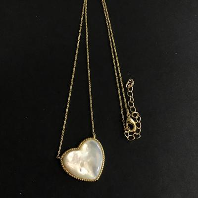 Beautiful mother of pearl heart necklace