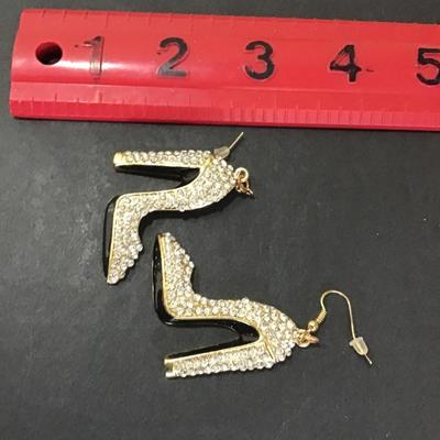 Fashion, statement earrings