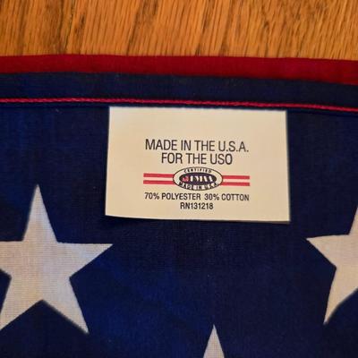 American Flag Lot – USA Flag & Rustic Wall Art