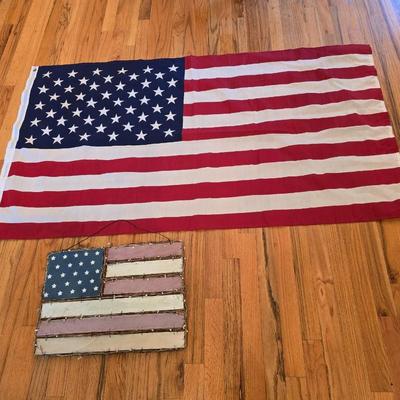 American Flag Lot – USA Flag & Rustic Wall Art