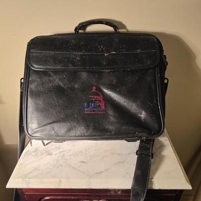 Laptop bag