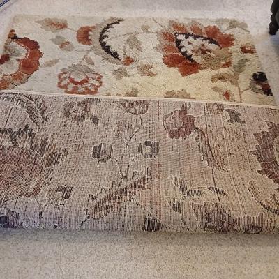 Pair of Area Rugs – Orian Cliffony Bisque & Geometric Accent Rug