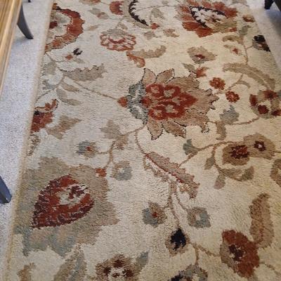Pair of Area Rugs – Orian Cliffony Bisque & Geometric Accent Rug