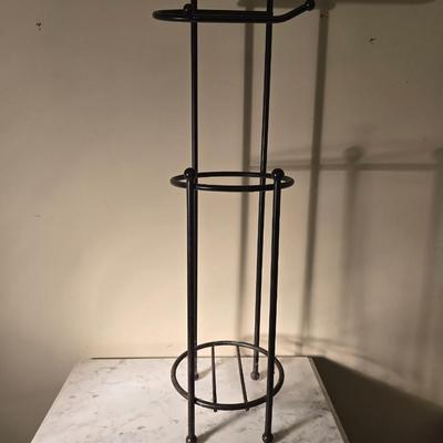 Toilet paper stand
