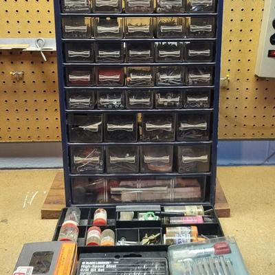 Sale Photo Thumbnail #148