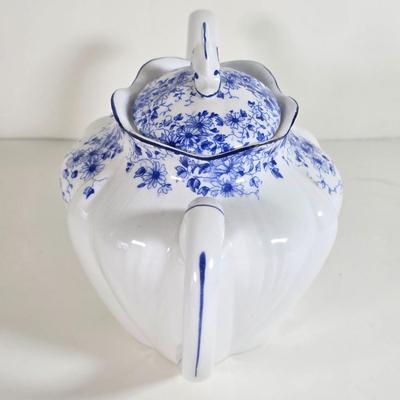 LOT 57D: Beautiful Vintage Shelley, Fine Bone China, Dainty Blue Teapot, Open Sugar Bowl, Creamer & Underplate.