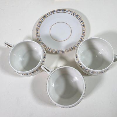 LOT 60D: Vintage Portugal VA Serving Bowl, Plates, & Teacups