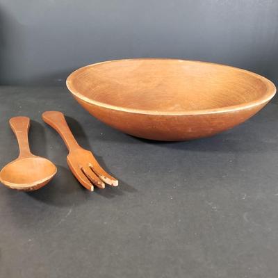 LOT 85D: MCM Servingware; Couroc, Wooden Turned Bowls, Woodcroftery Set, and More
