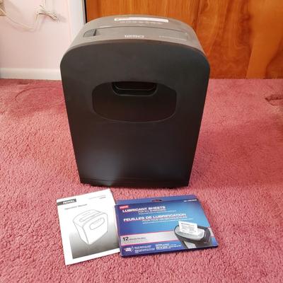 LOT 90X: Royal Paper Shredder 1250X