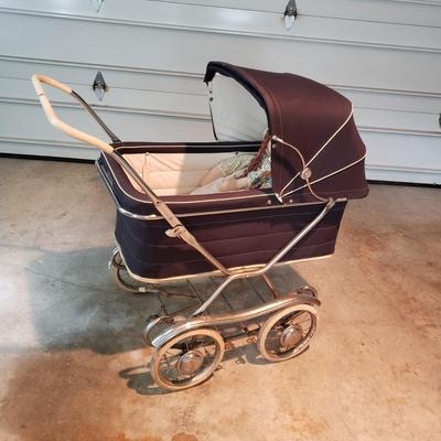 LOT 93G: Vintage Pram Baby Carriage, Vintage Baby Accessories, Large Cloth Dolls